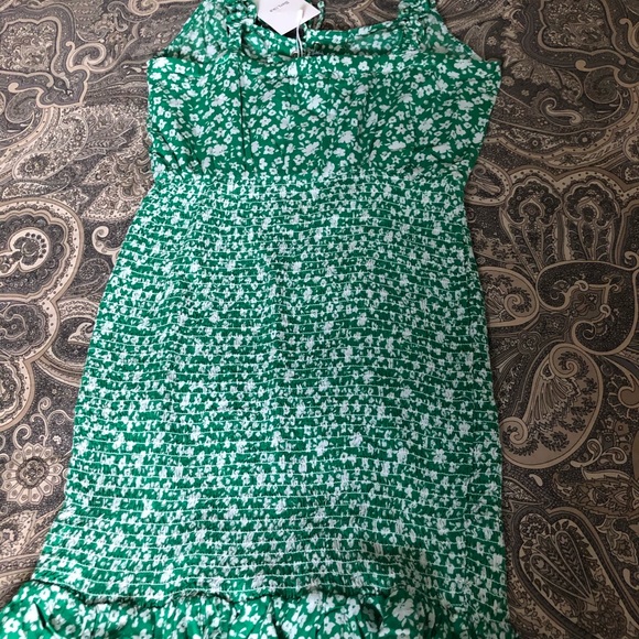 NWT! Bershka Floral Green & White Dress L - Picture 4 of 7